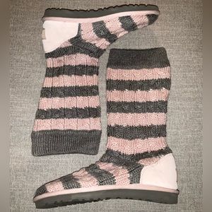 Uggs pink and grey knit boots